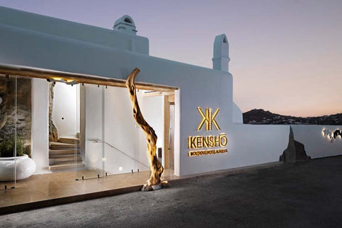 International fashion houses, a pole of attraction in Mykonos