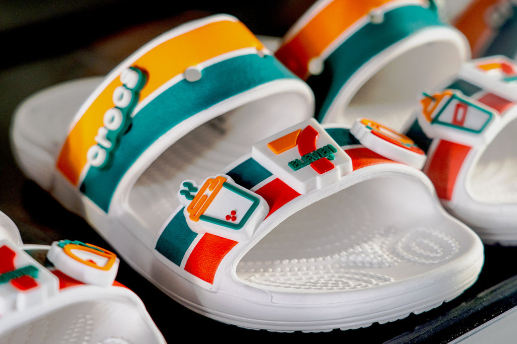 CROCS LANZA UNA COLABORACIÓN GLOBAL CON 7-ELEVEN