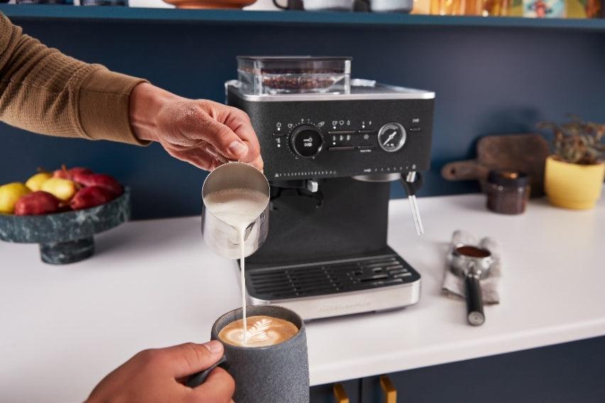 3 razones por las que papá amará recibir una cafetera espresso este Día del Padre