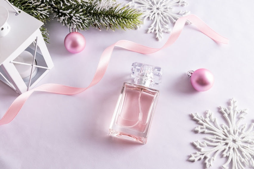 3 razones para adquirir tus perfumes en el mercado formal esta Navidad